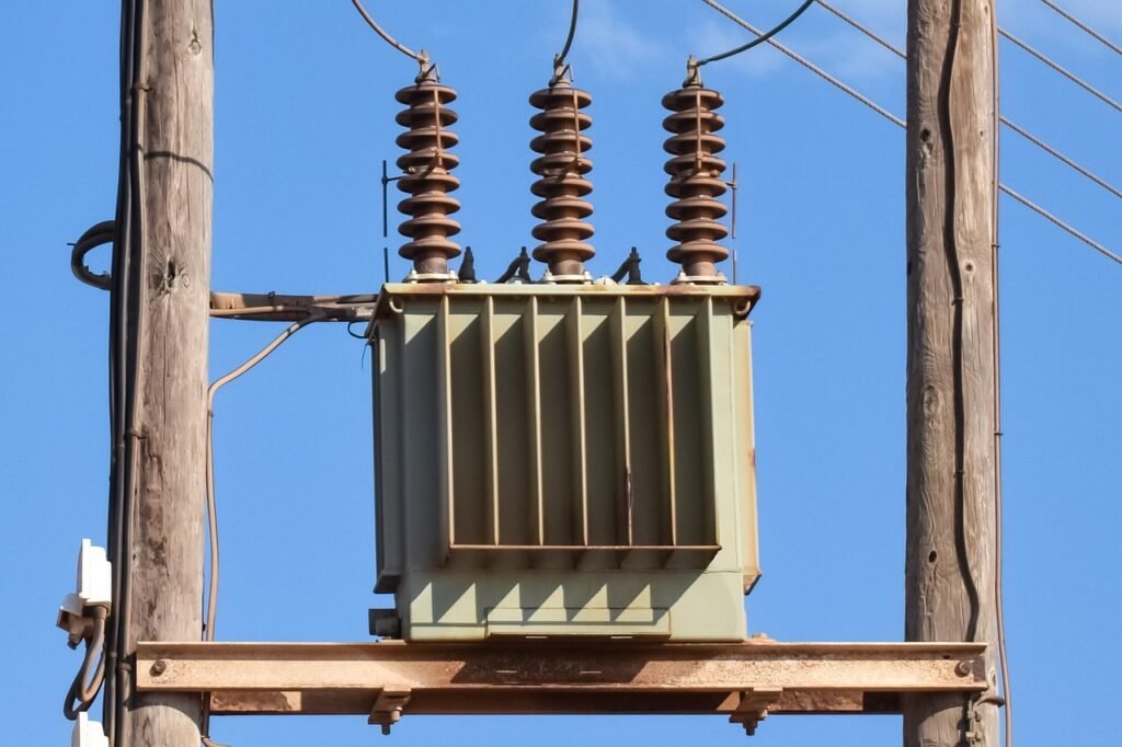 Right Electric Transformer